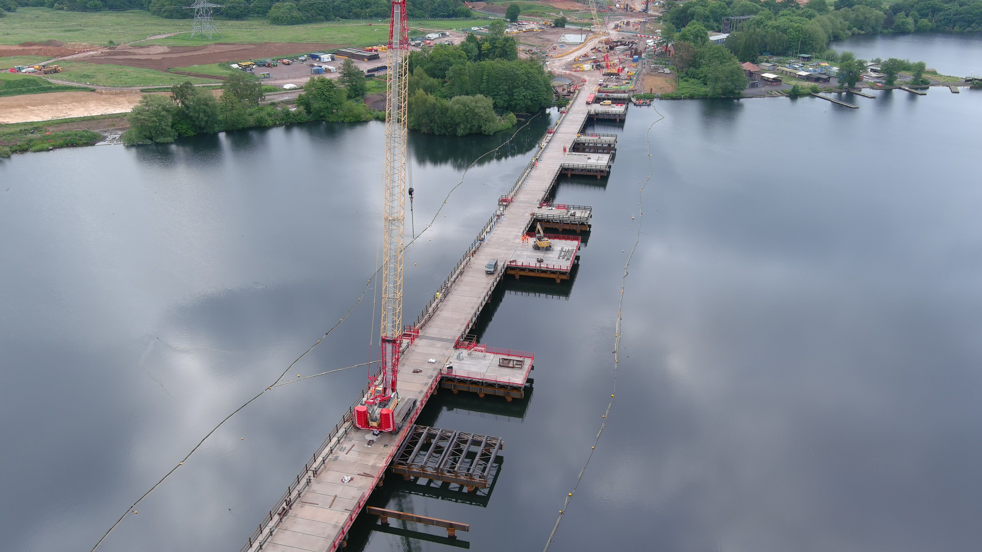 Millcroft provides scaffolding to support the construction of the HS2 Colne Valley Viaduct after unique water training to complete the job
